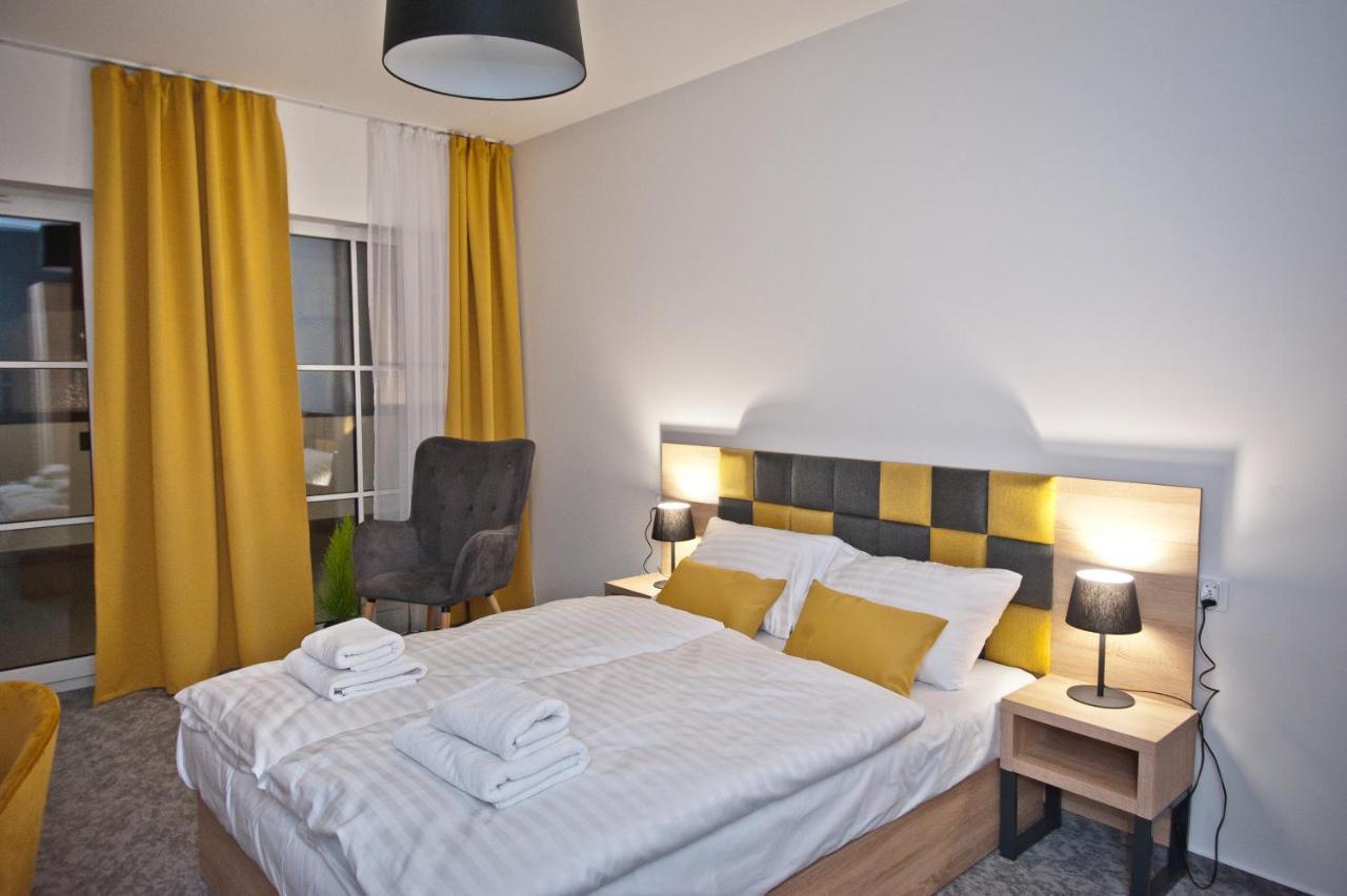 Aparthotel Gostyn Exterior foto